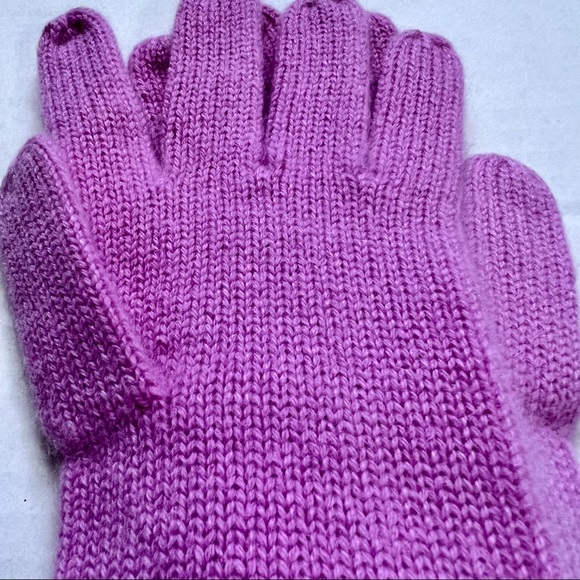 NWT Ann Taylor Gloves 100% Cashmere X’mas Gift Warm Pink Soft Knit Winter Work 0 - Picture 3 of 5